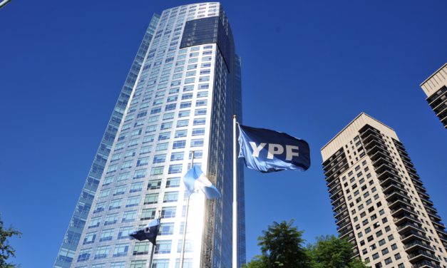 YPF debe cambiar el plan de negocios