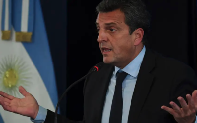 El sector energético, la piedra en el zapato de un superministro